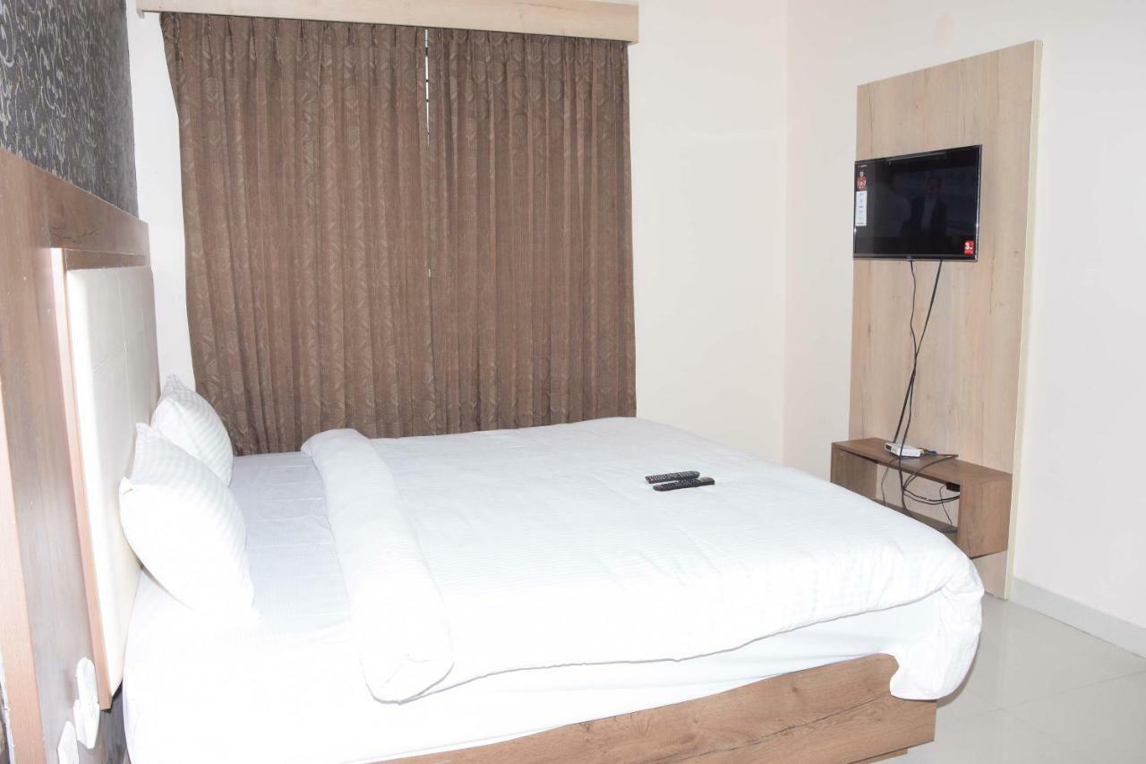 Salem Regency - A Business Stay Eksteriør bilde